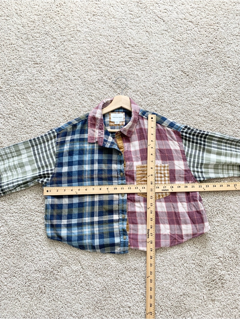 American Eagle Blue Green Black Yellow Pink Plaid Button Down Top Medium - Picture 4 of 5